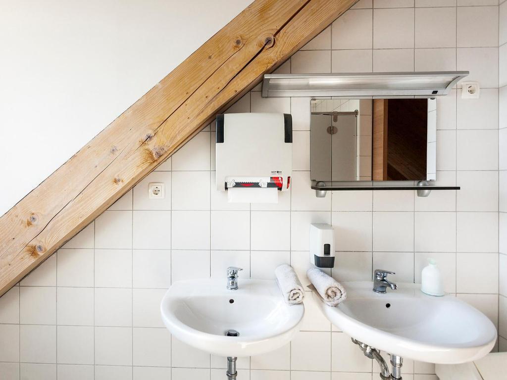 Hostel Situla ノヴォ メスト 部屋 写真